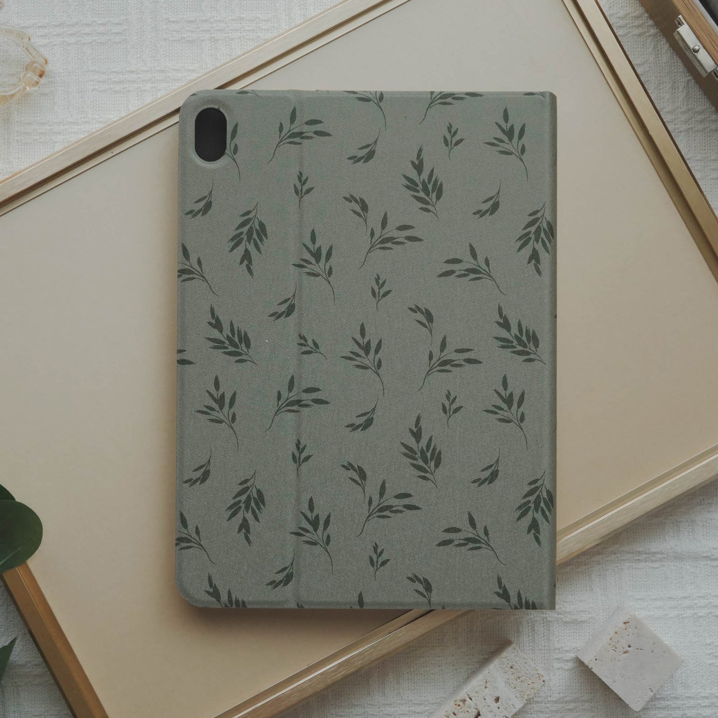 Design Sage Green Pencil Magnetic Pen Slot iPad Protective Case