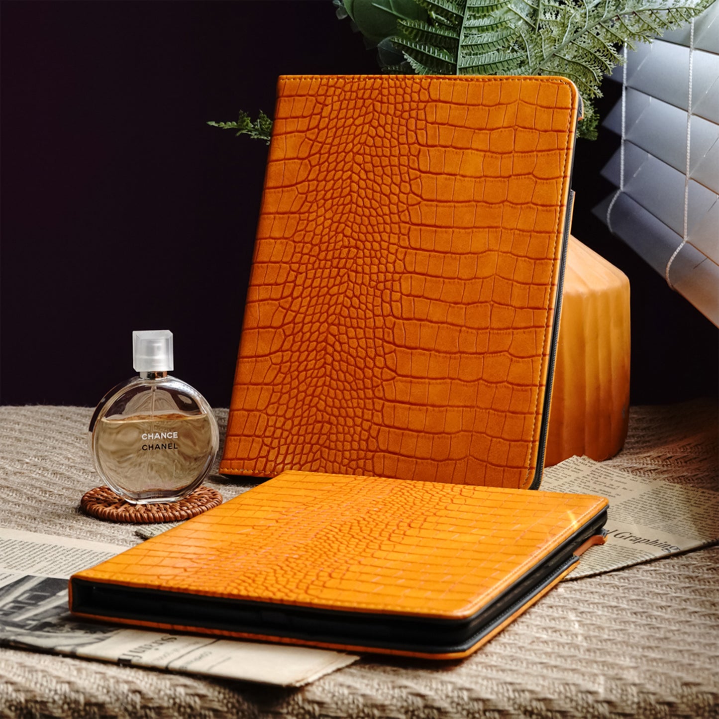 Crocodile Style & Orange with Pencil Holder iPad Protective Case