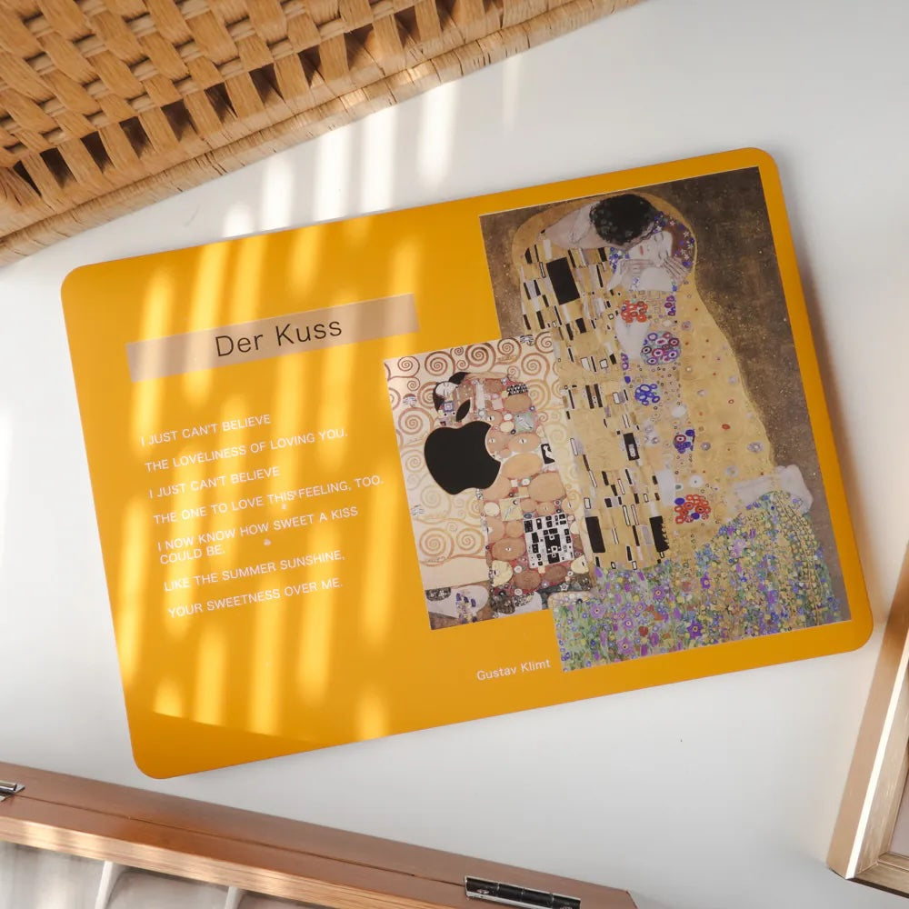 This is us Design - Kiss Macbook Case