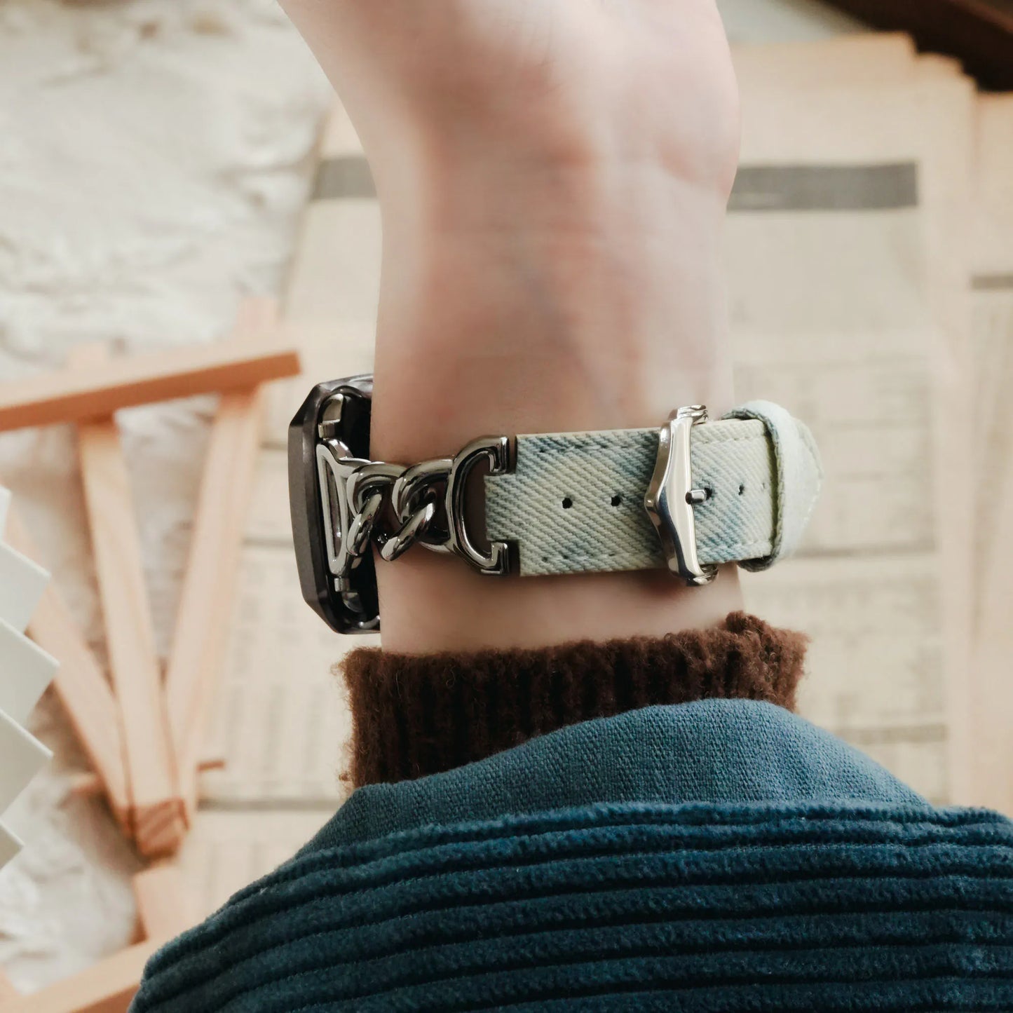 Metal mixed denim leather single chain Apple Watch strap