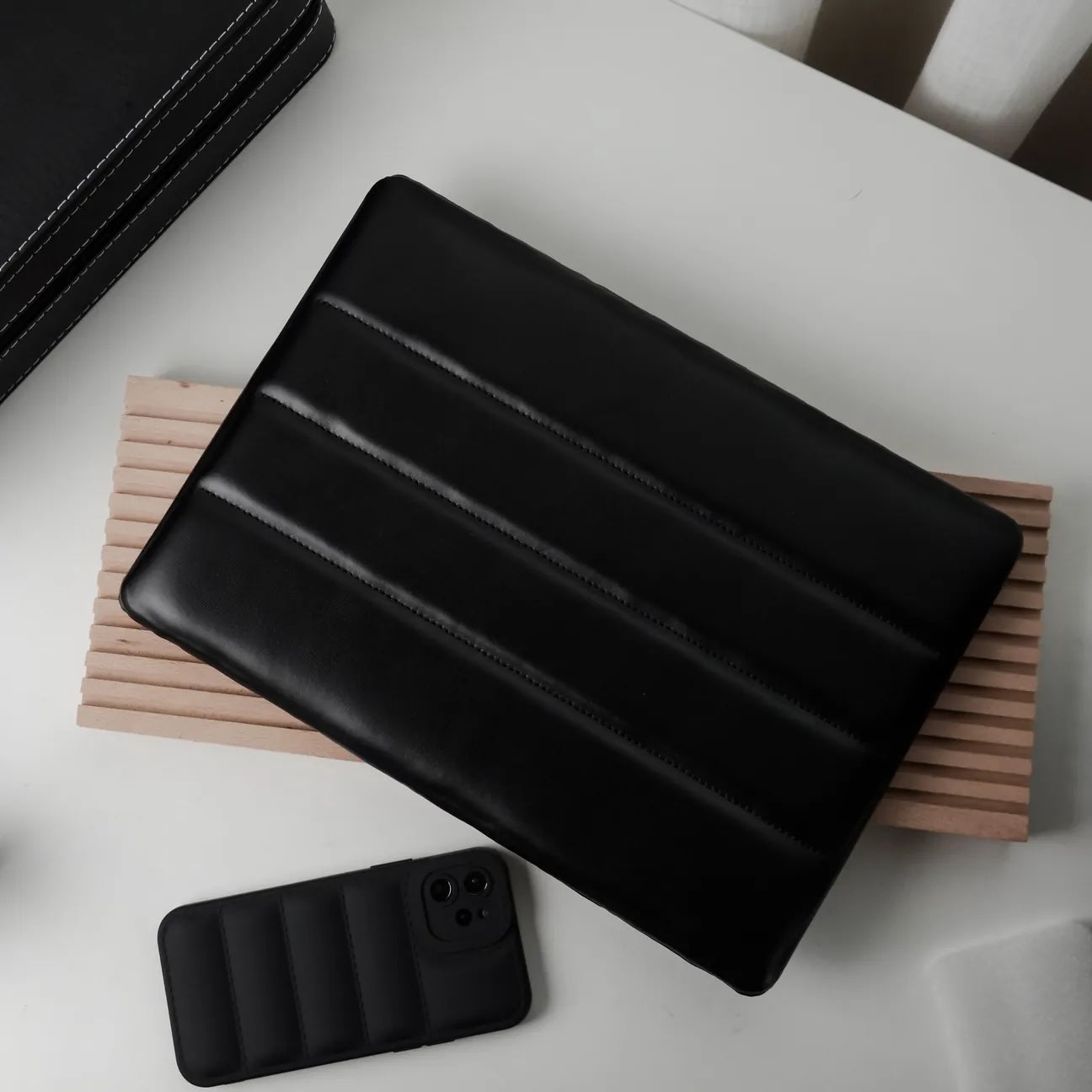 Black Luxury Fashion Soft Puffer Leather Macbook Case