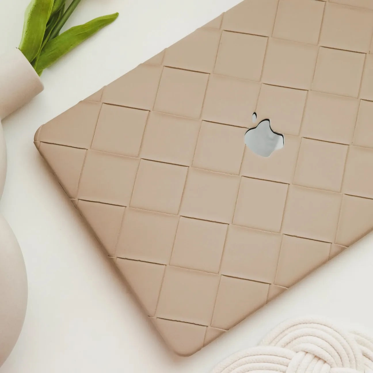 Milk Tea Weave Texture Leather Macbook Case