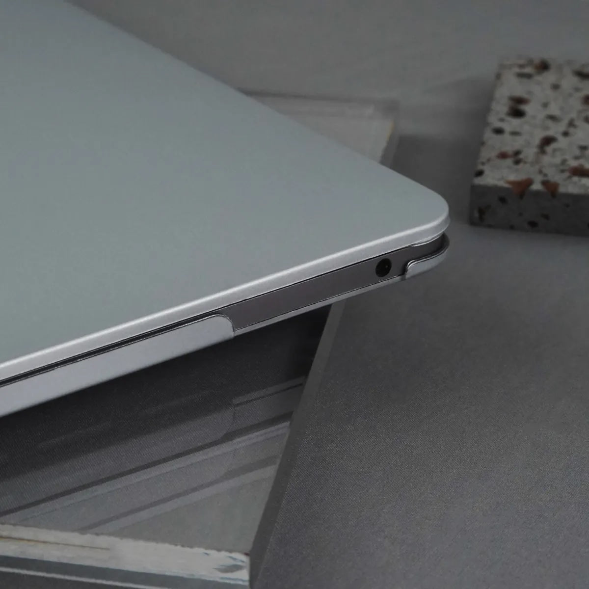 Cream Silver Macbook Case