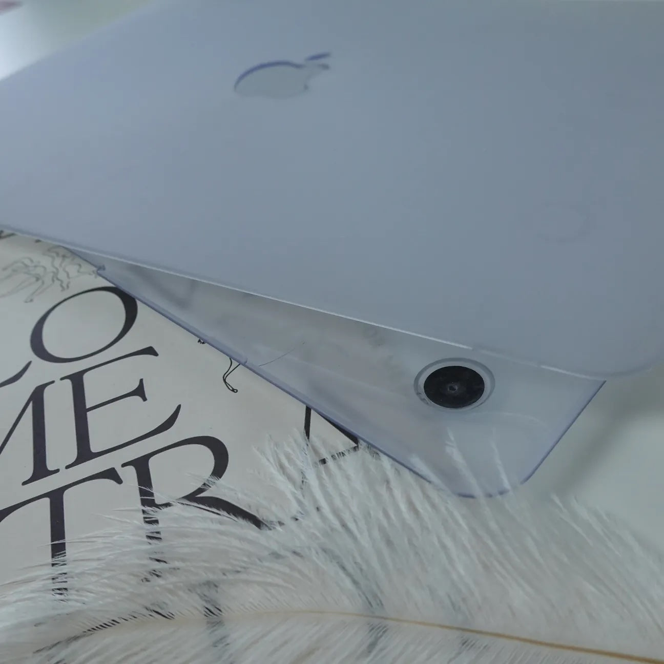Transparent Macbook case(Rough)