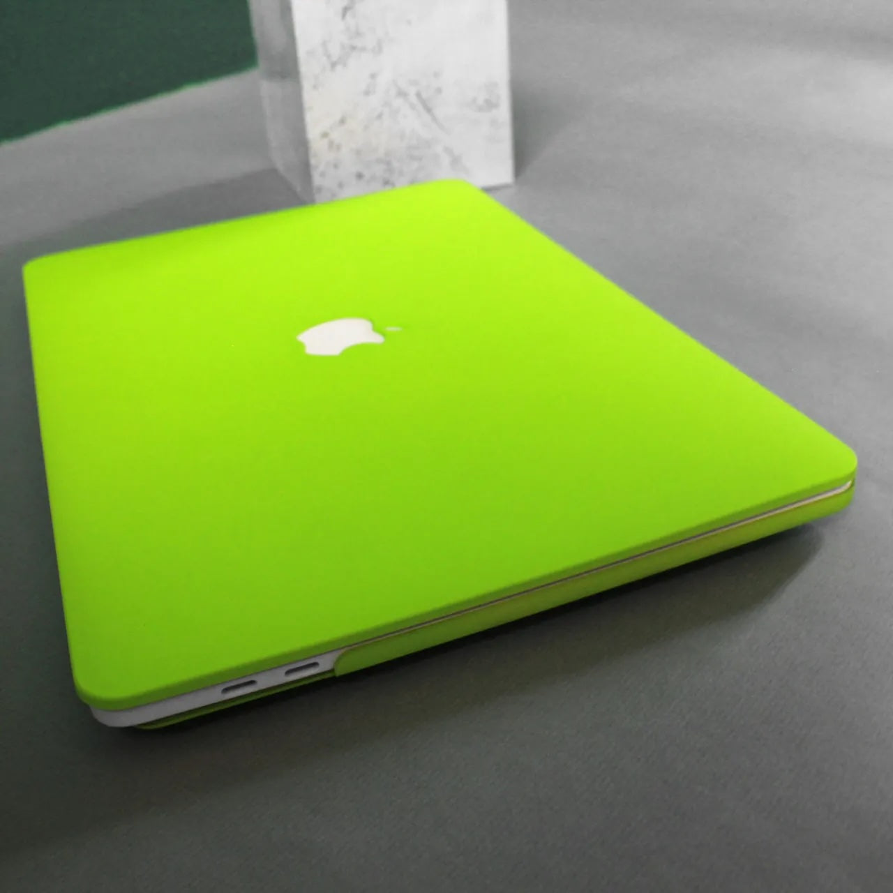 Cream Fluorescent Green Macbook Case