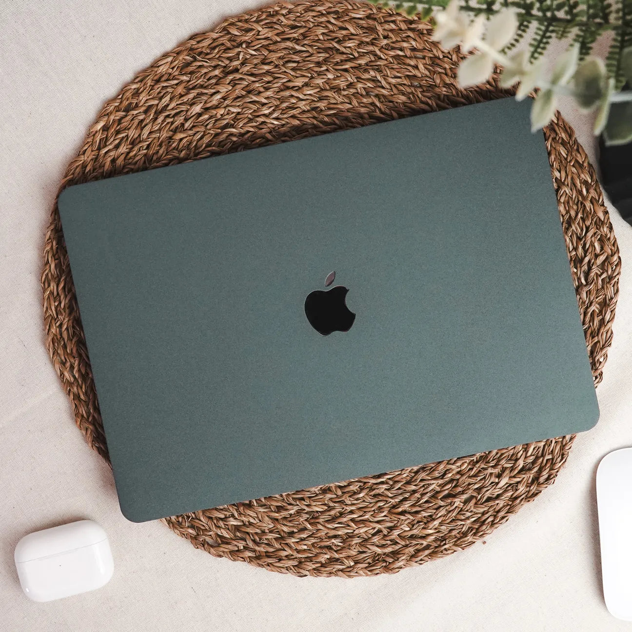 Midnight Green Frosted Macbook Case