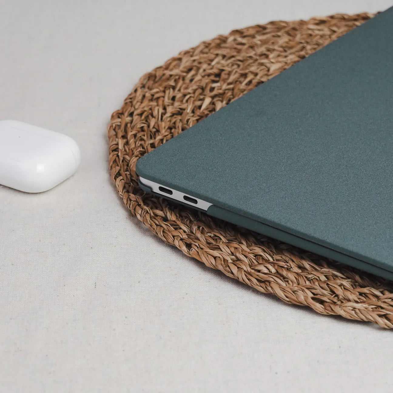 Midnight Green Frosted Macbook Case