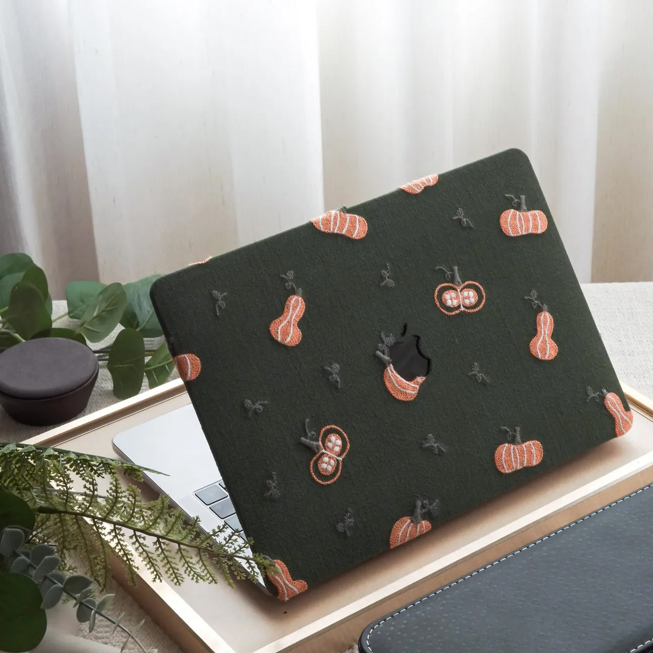 Green Pumpkin Embroidered Leather Mac Case