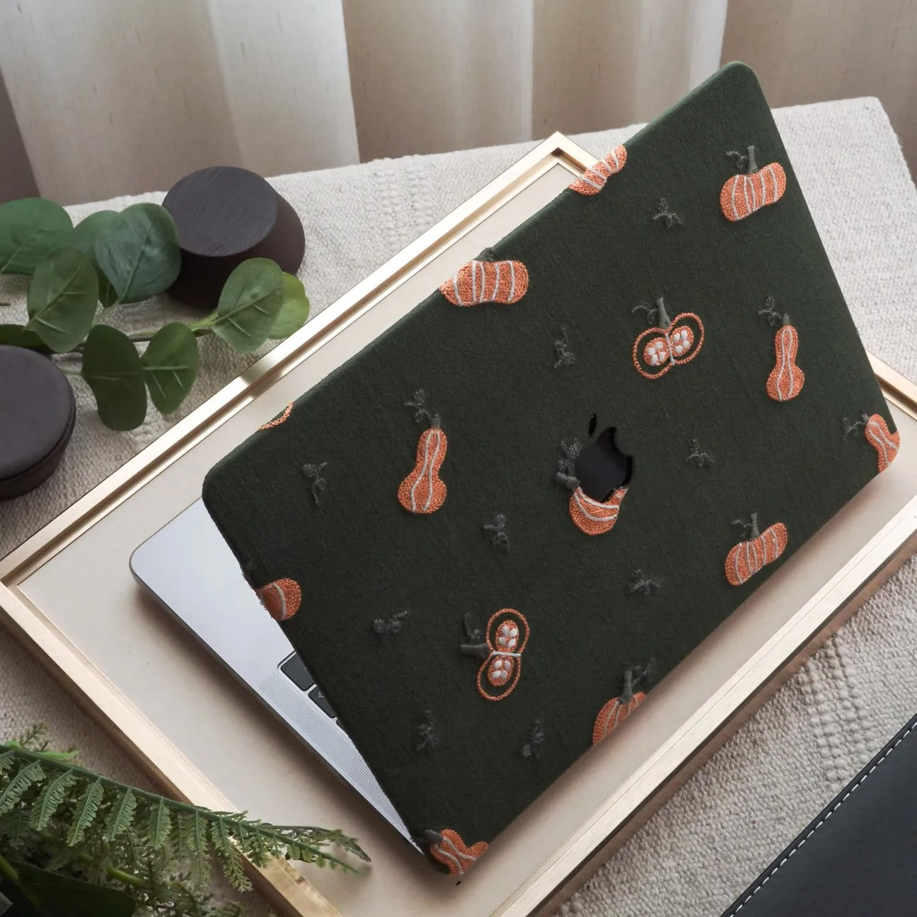 Green Pumpkin Embroidered Leather Mac Case