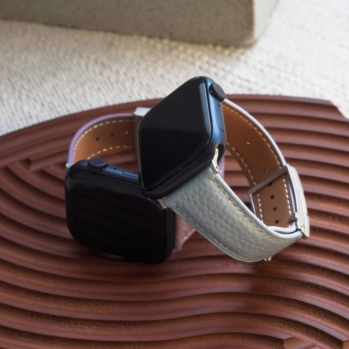 High-quality lychee textured leather T-shaped Apple Watch strap