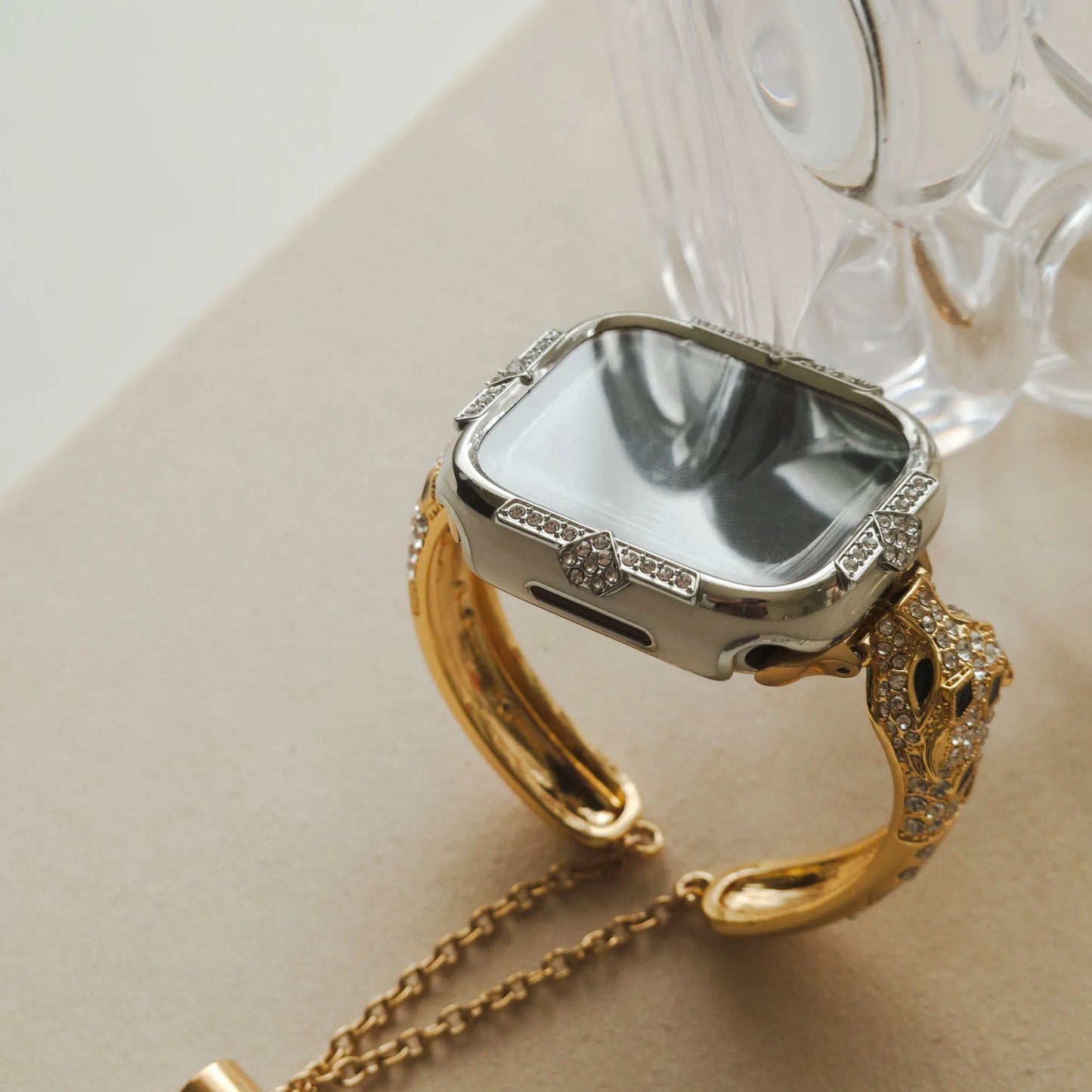 Crown-Embellished Diamond 2-in-1 Protective Case for Apple Watch
