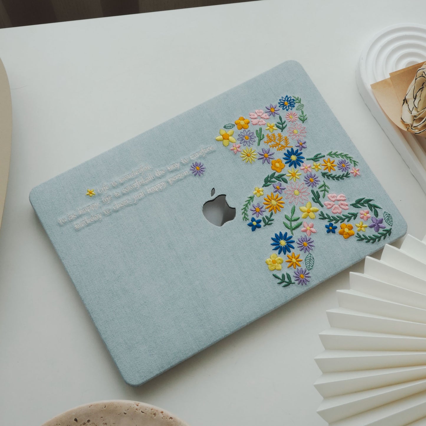 Embroidered Series ♾ Artistic Floral Bear Textured Stitch Mac Case