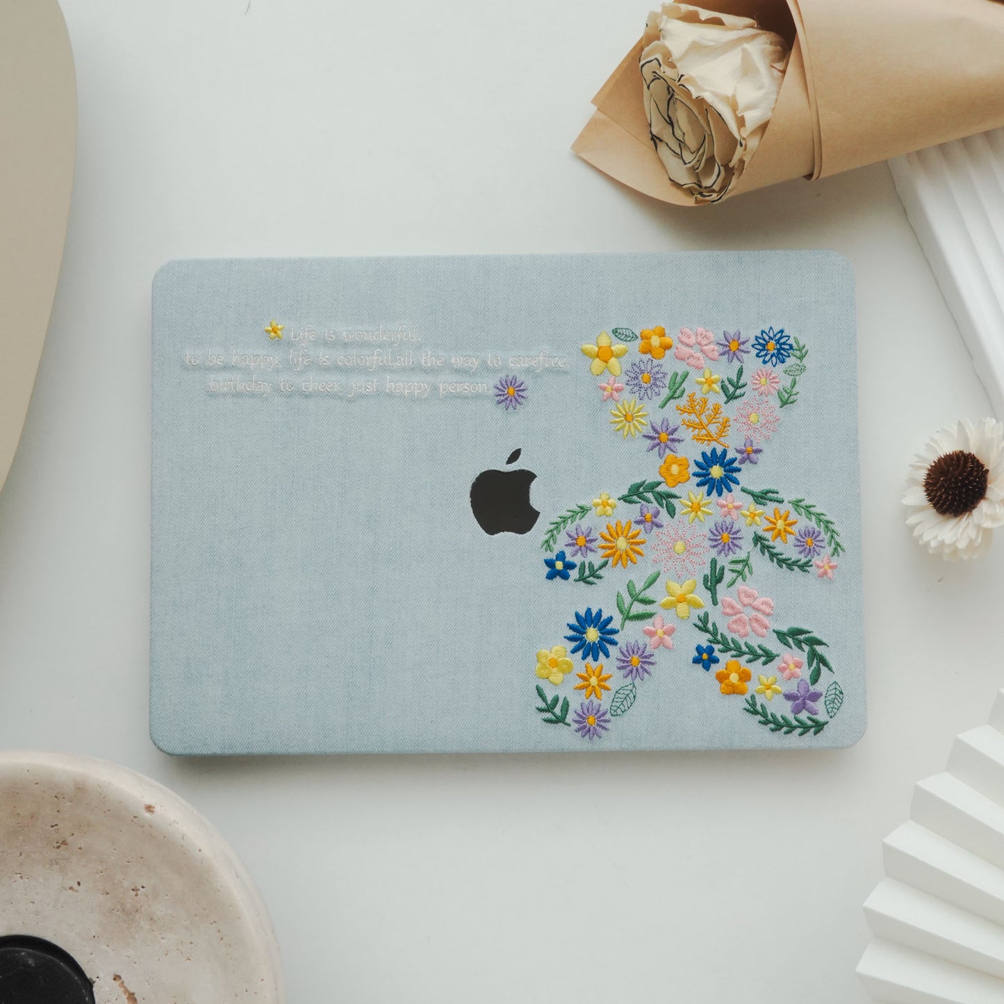 Embroidered Series ♾ Artistic Floral Bear Textured Stitch Mac Case