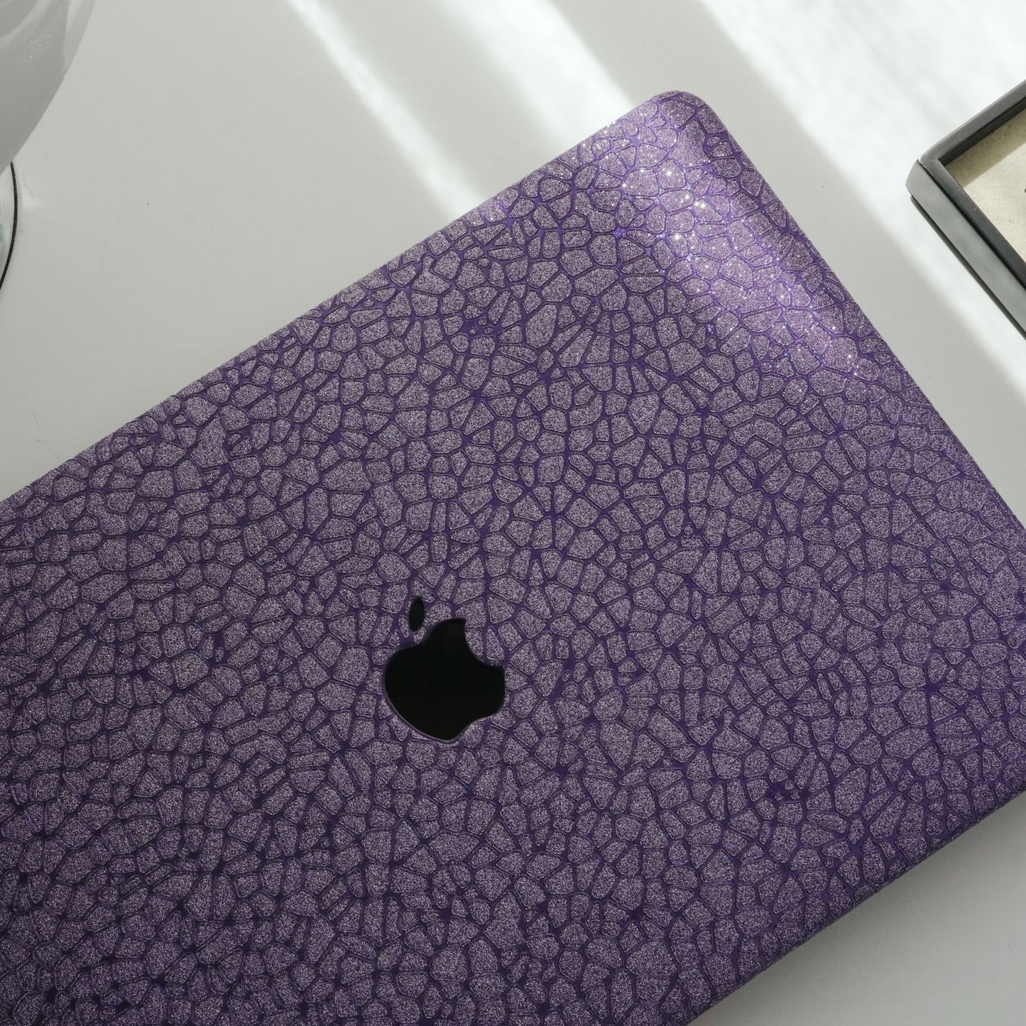 Leather pebble texture ♾ cool metallic purple finish Macbook case