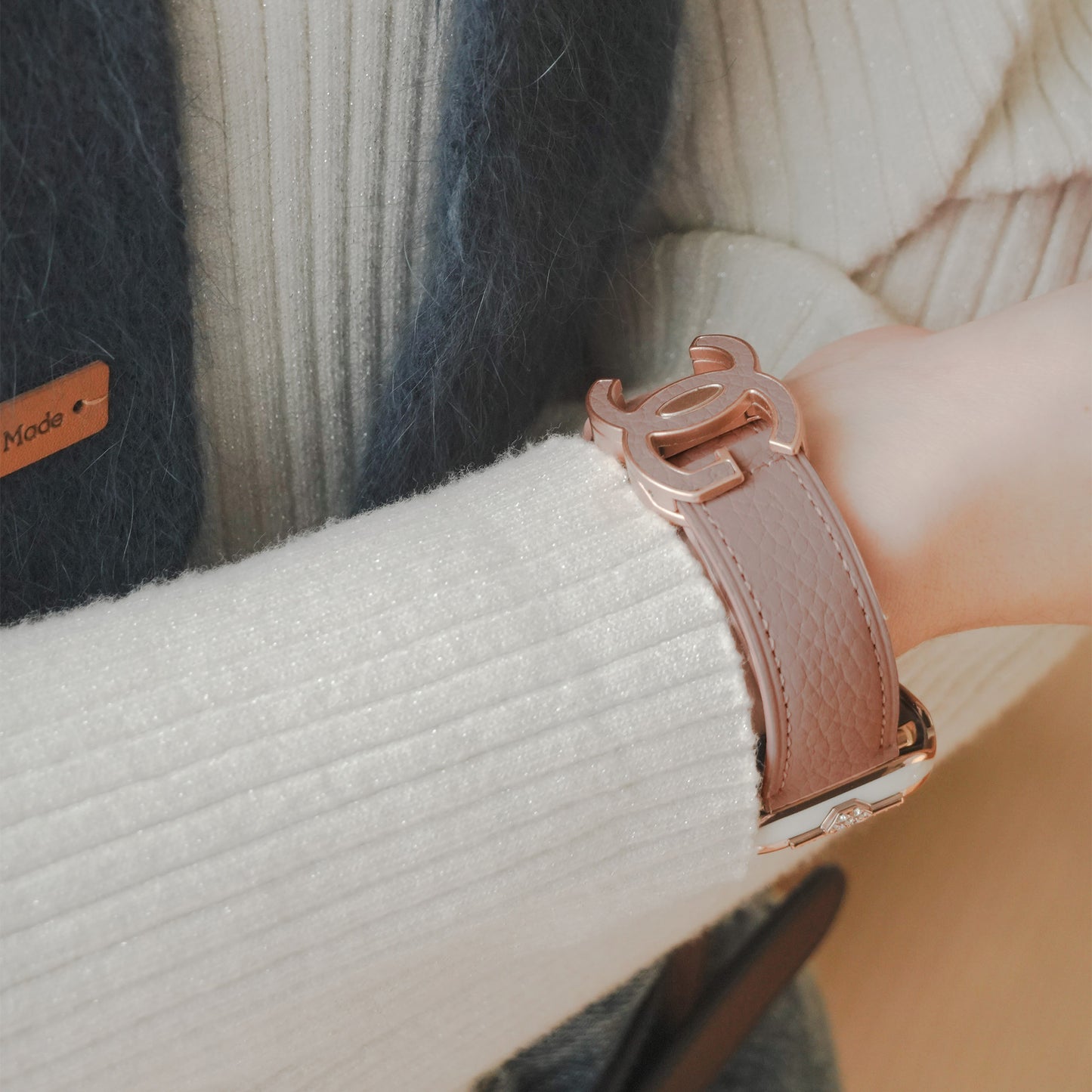 Lychee high-quality textured faux leather Apple Watch band