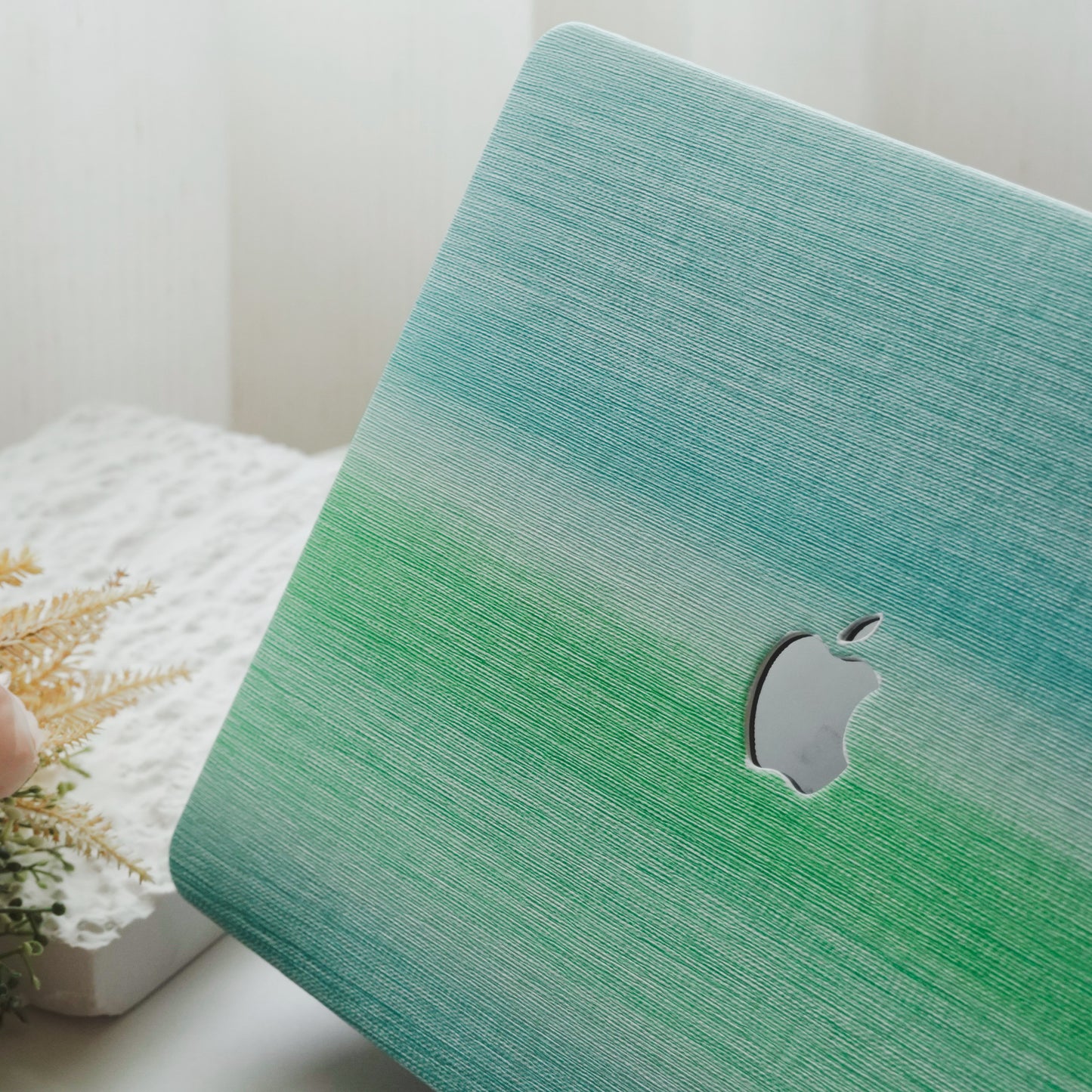 This is us Exquisite Leather ♾ Grass Green Striped Mac Case
