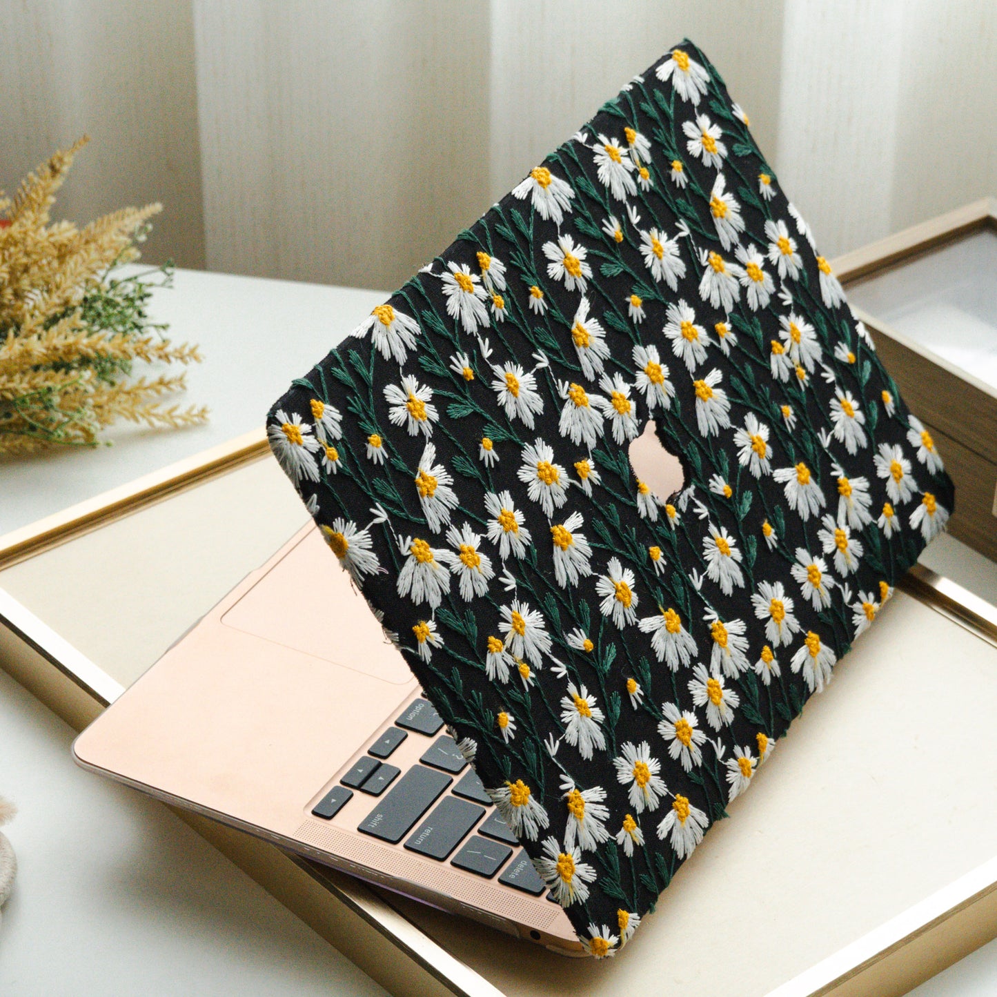 Embroidery Series ♾ Deep Black Daisy Textured Stitching MacBook Case
