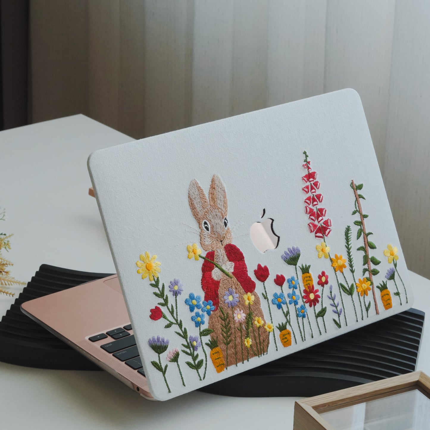 This is us White Hand-drawn Red-clothed Bunny ♾ Textured Stitching MacBook Case