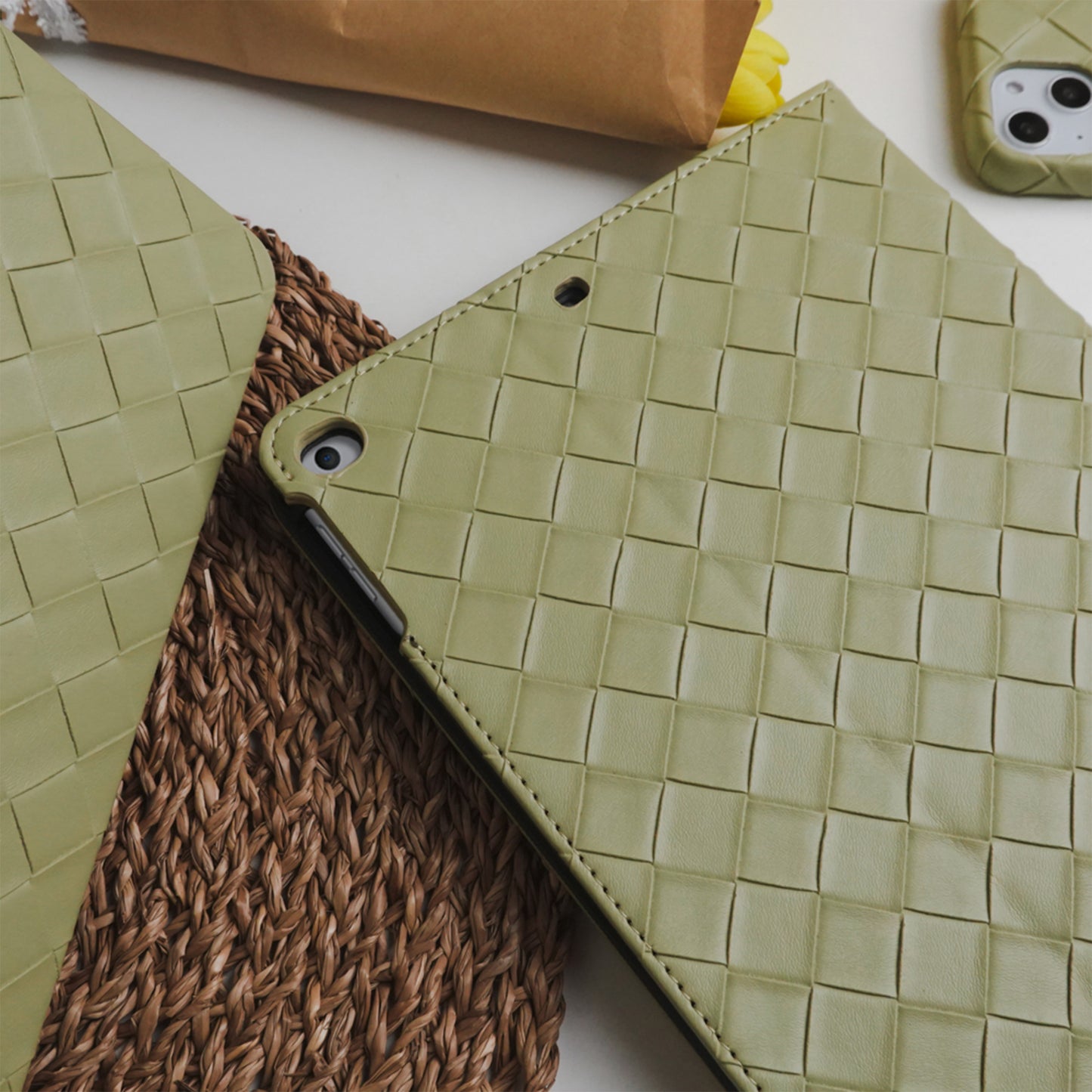 Leather Series & Light Aqua Wide Knit with Pencil Holder iPad case