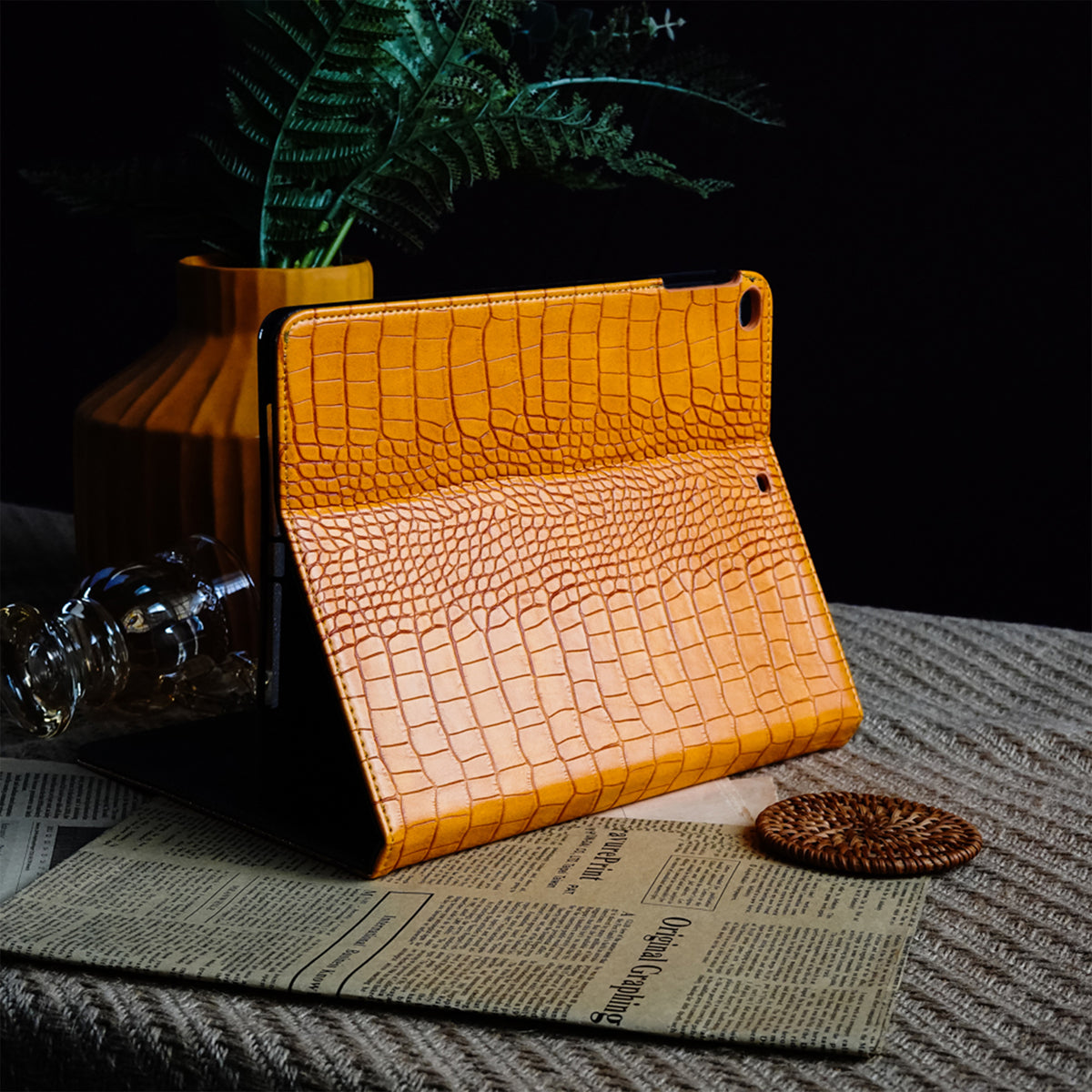 Crocodile Style & Orange with Pencil Holder iPad Protective Case