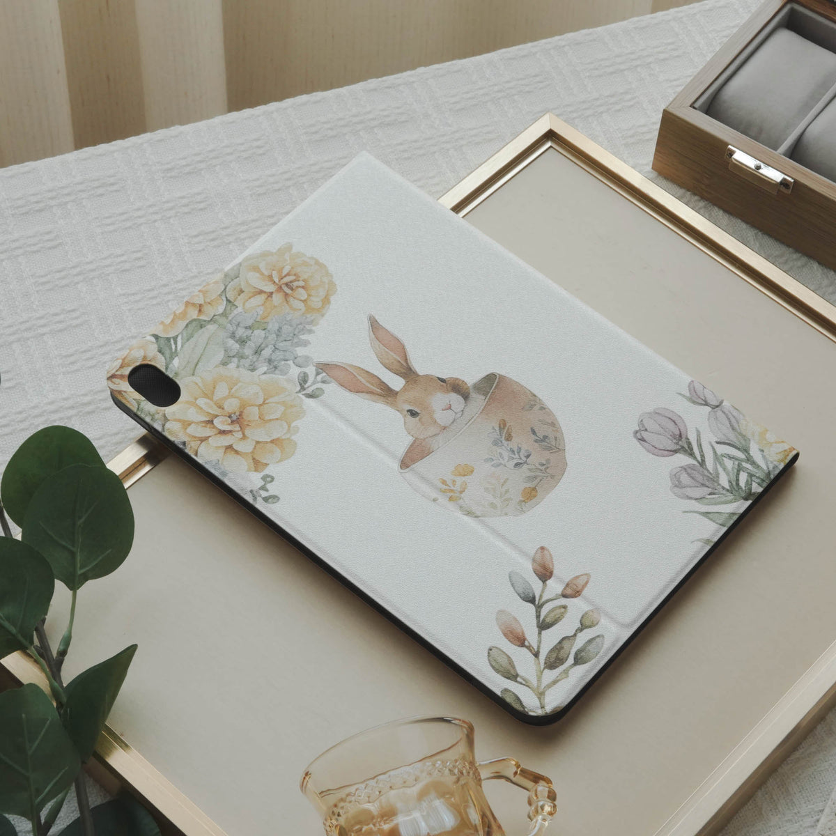 Design Photorealistic Rabbit Pencil Magnetic Pen Slot iPad Protective Case