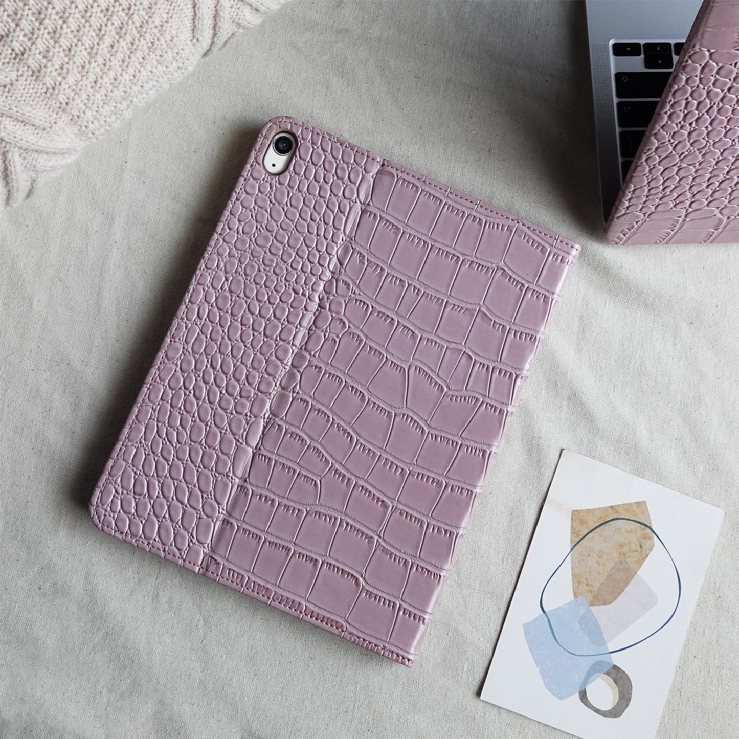 Crocodile Style & Crocodile Pink with Pencil Holder iPad Protective Case