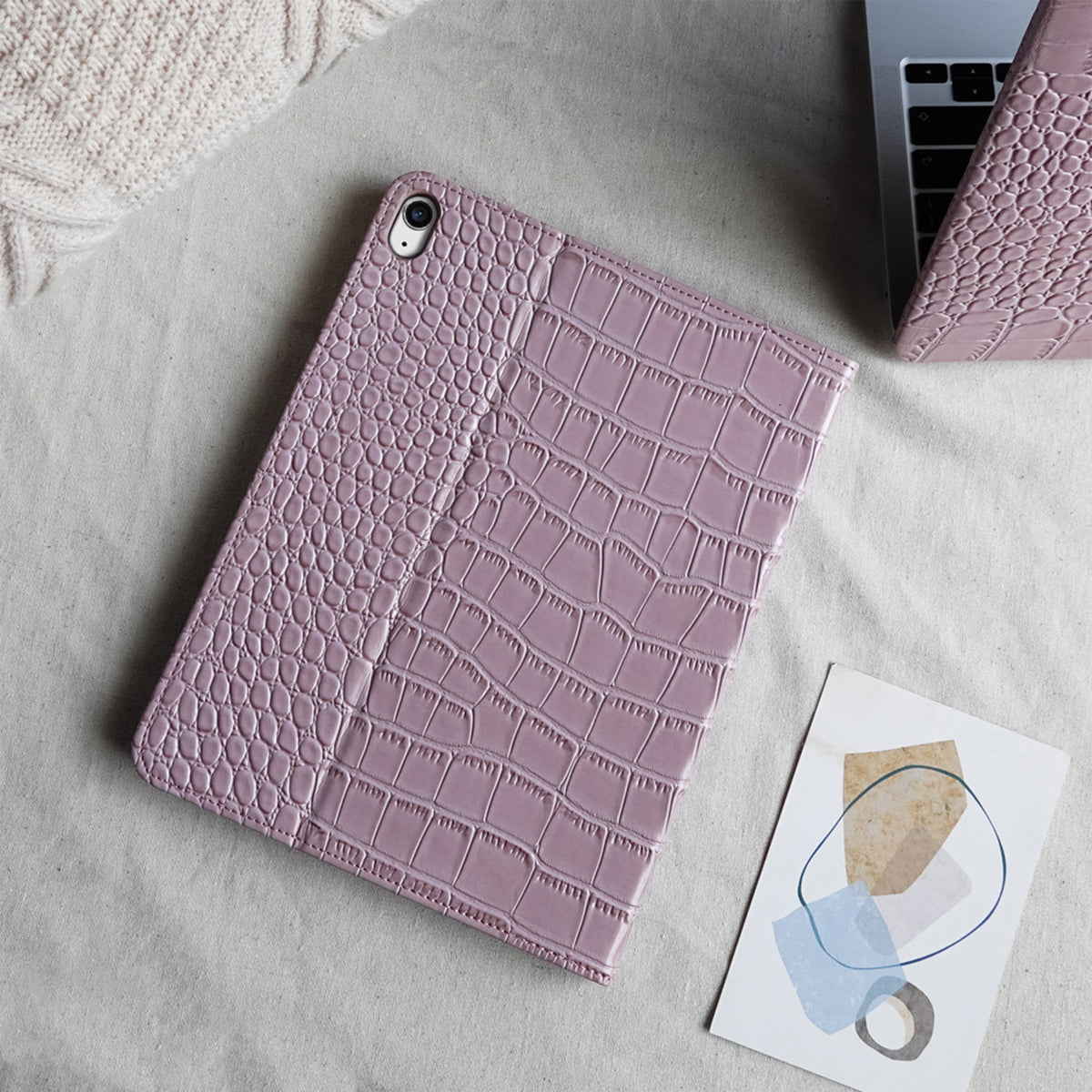 Crocodile Style & Crocodile Pink with Pencil Holder iPad Protective Case