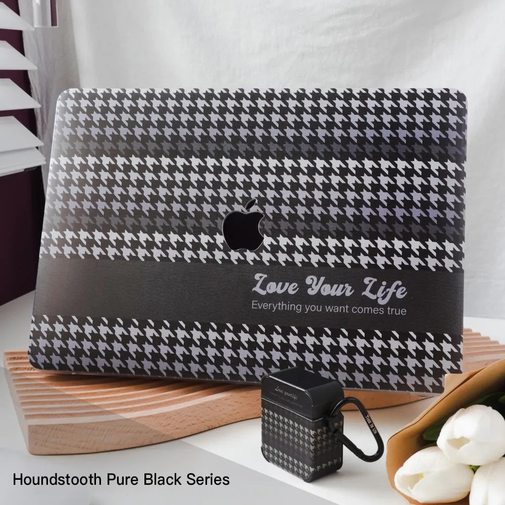 This Is Us Design - Houndstooth Macbook Case