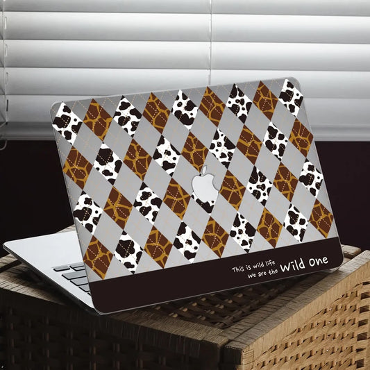 This Is Us Design - Lozenge Leopard Macbook Case