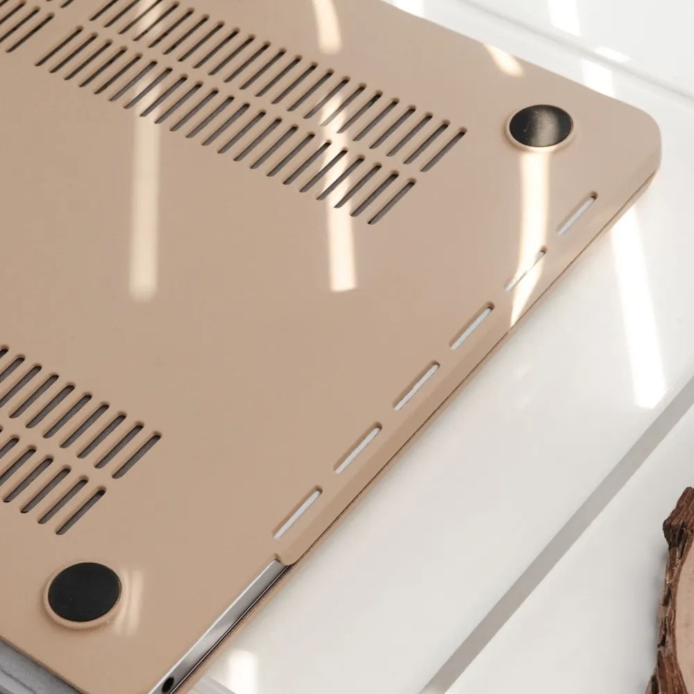 Hazelnut Frosted Macbook Case