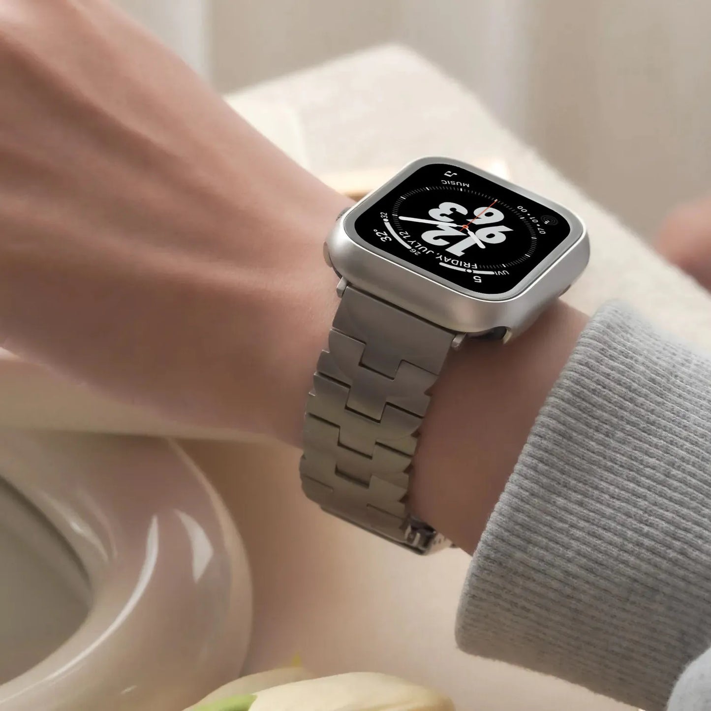 Titanium Band Classic Buckle Apple Watch Band