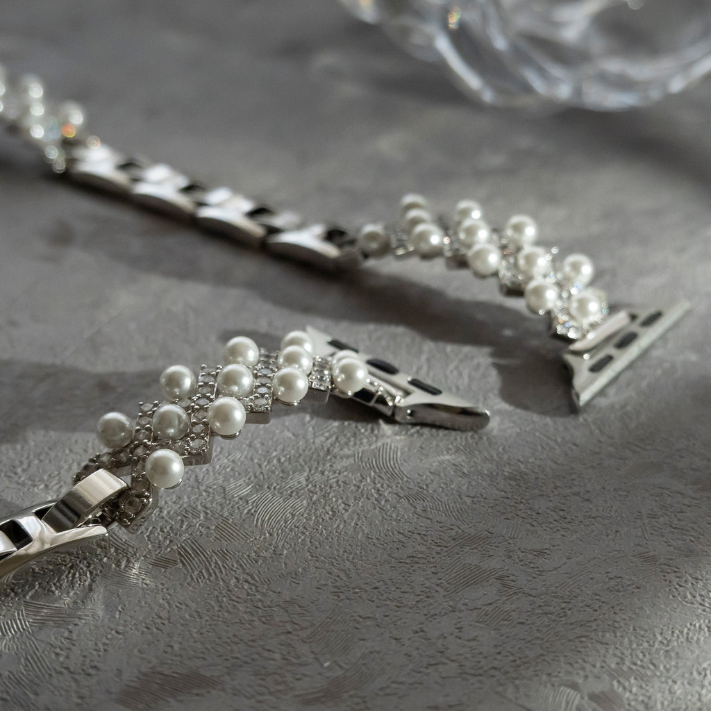 Diamond-bead textured metal Apple Watch band