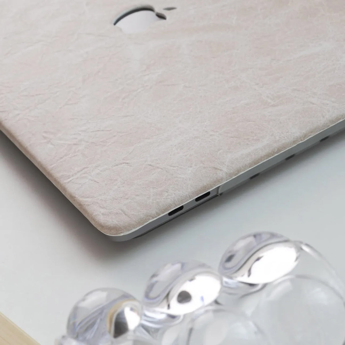 Antique White Rock Texture Leather Macbook Case