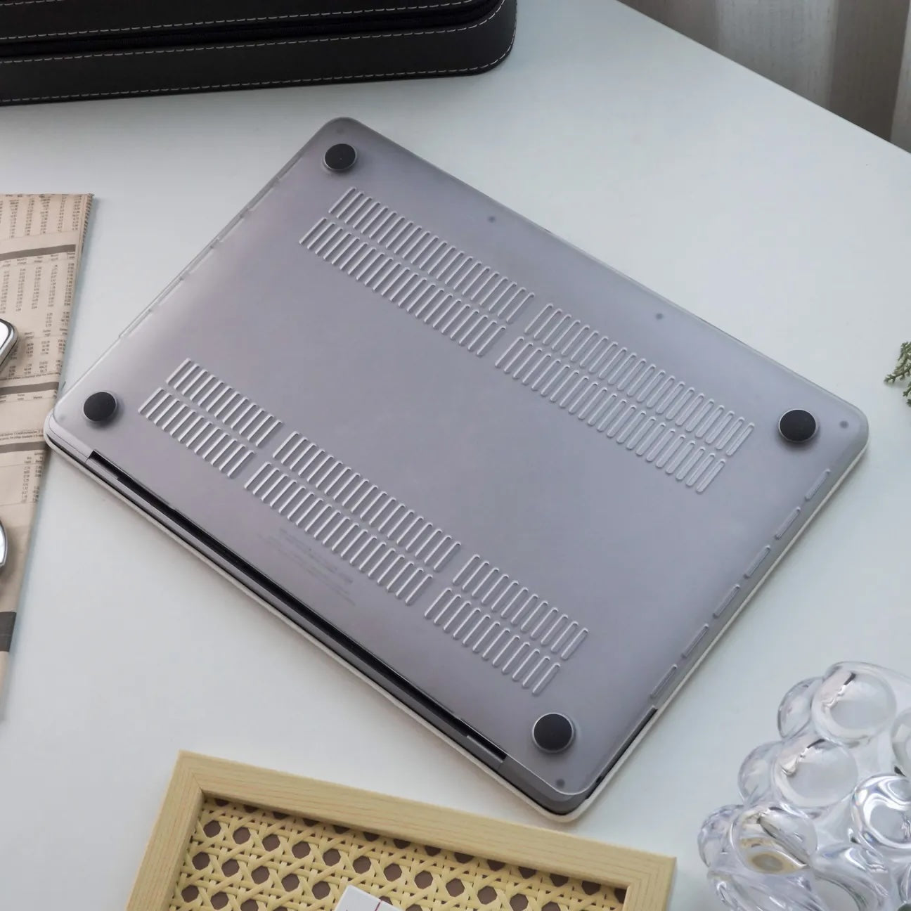 Antique White Rock Texture Leather Macbook Case