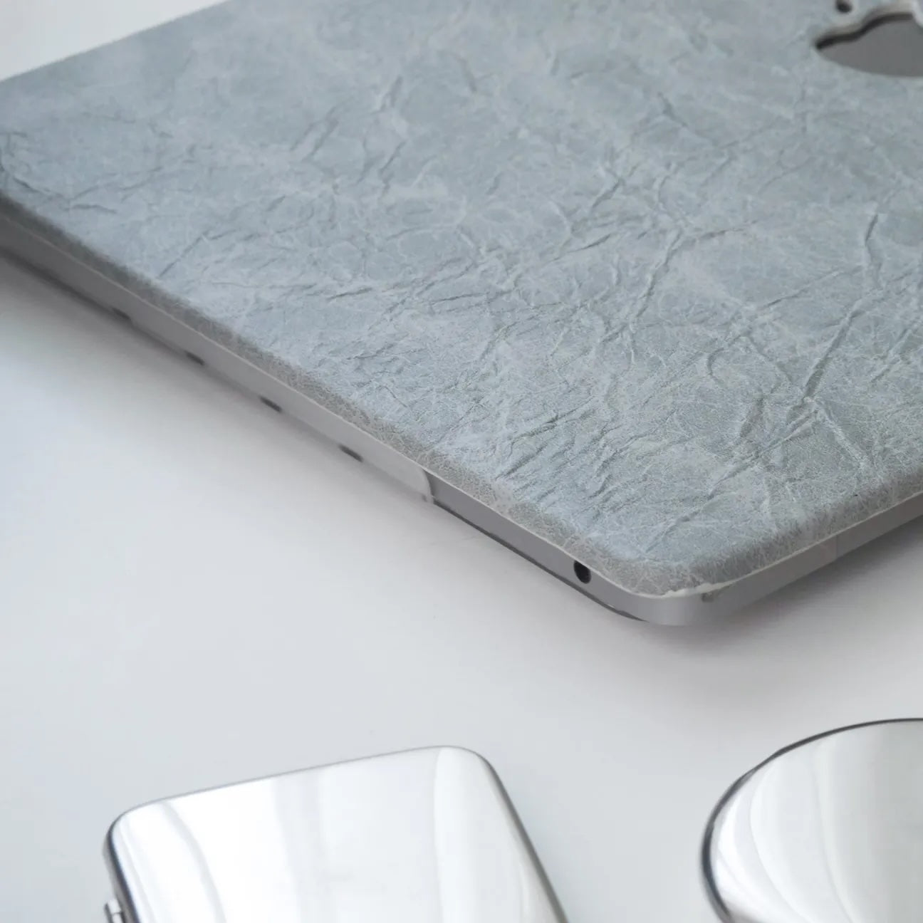 Light Grey Rock Texture Leather Mac Case