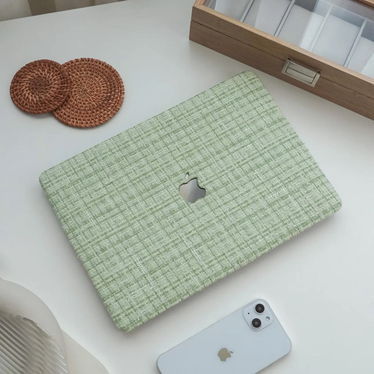 Green Plain Weave w/ Fancy Yarn Texture Macbook Case