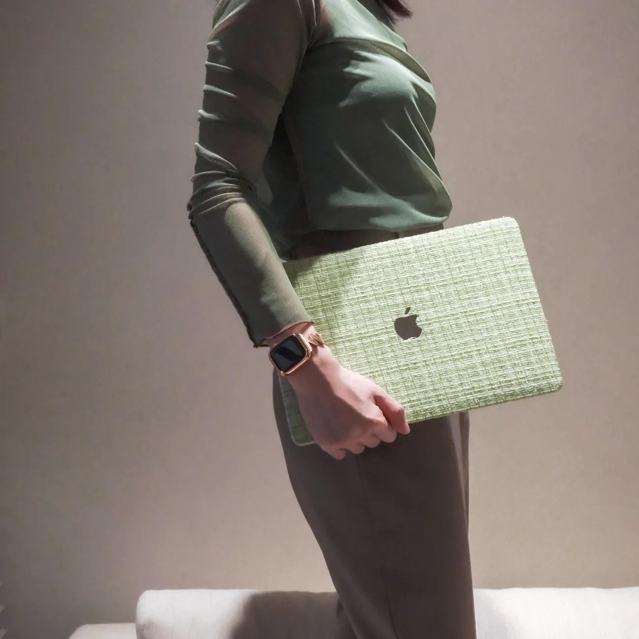 Green Plain Weave w/ Fancy Yarn Texture Macbook Case