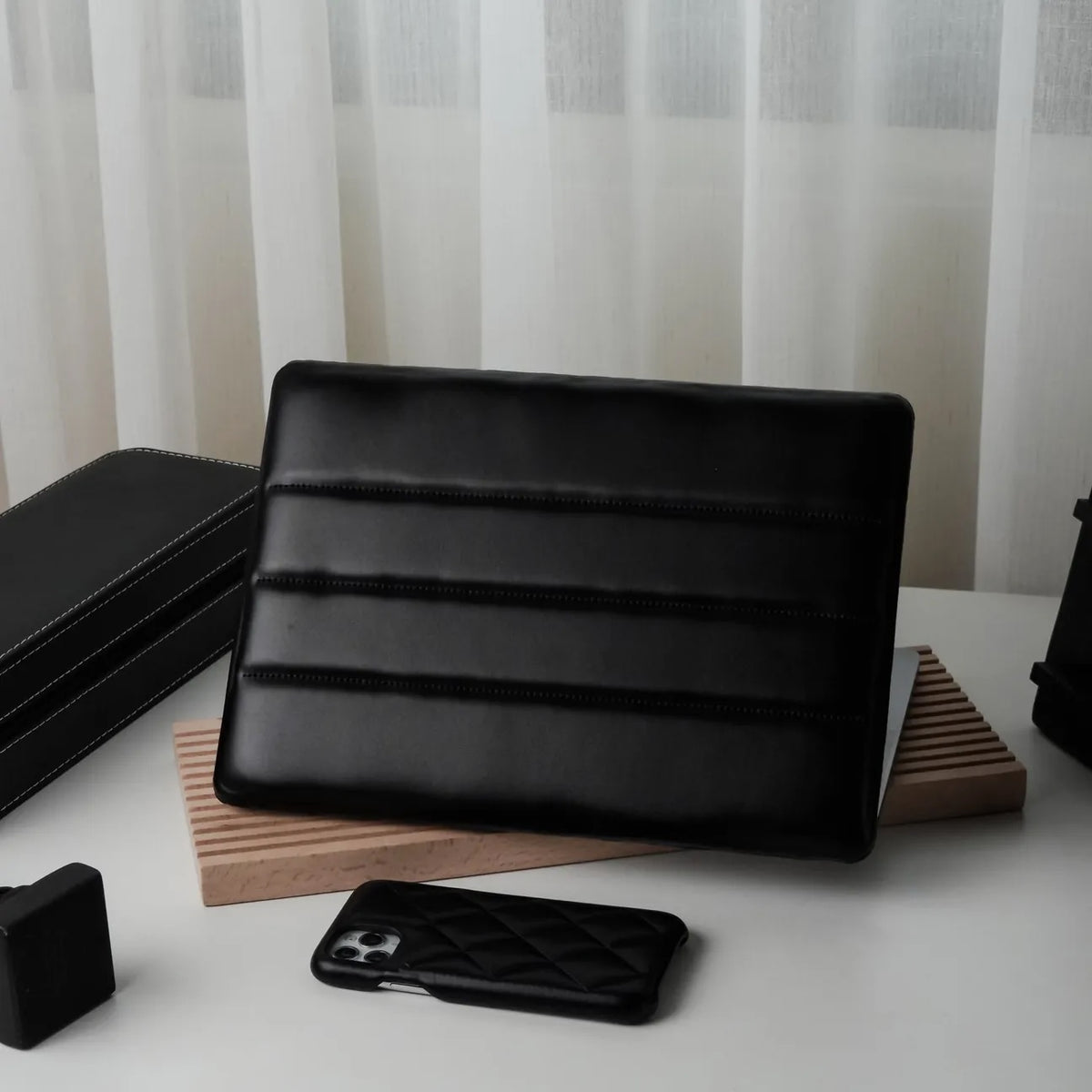 Black Luxury Fashion Soft Puffer Leather Macbook Case