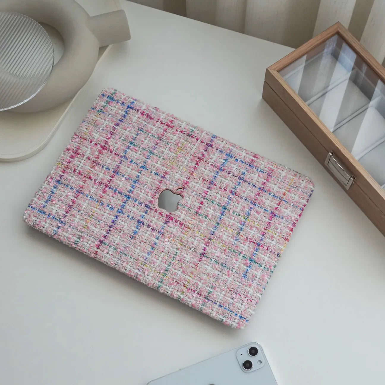 Pink Plain Weave w/ Fancy Yarn Texture Mac Case
