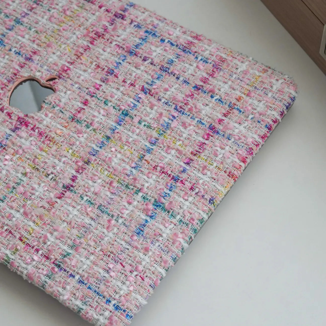 Pink Plain Weave w/ Fancy Yarn Texture Mac Case