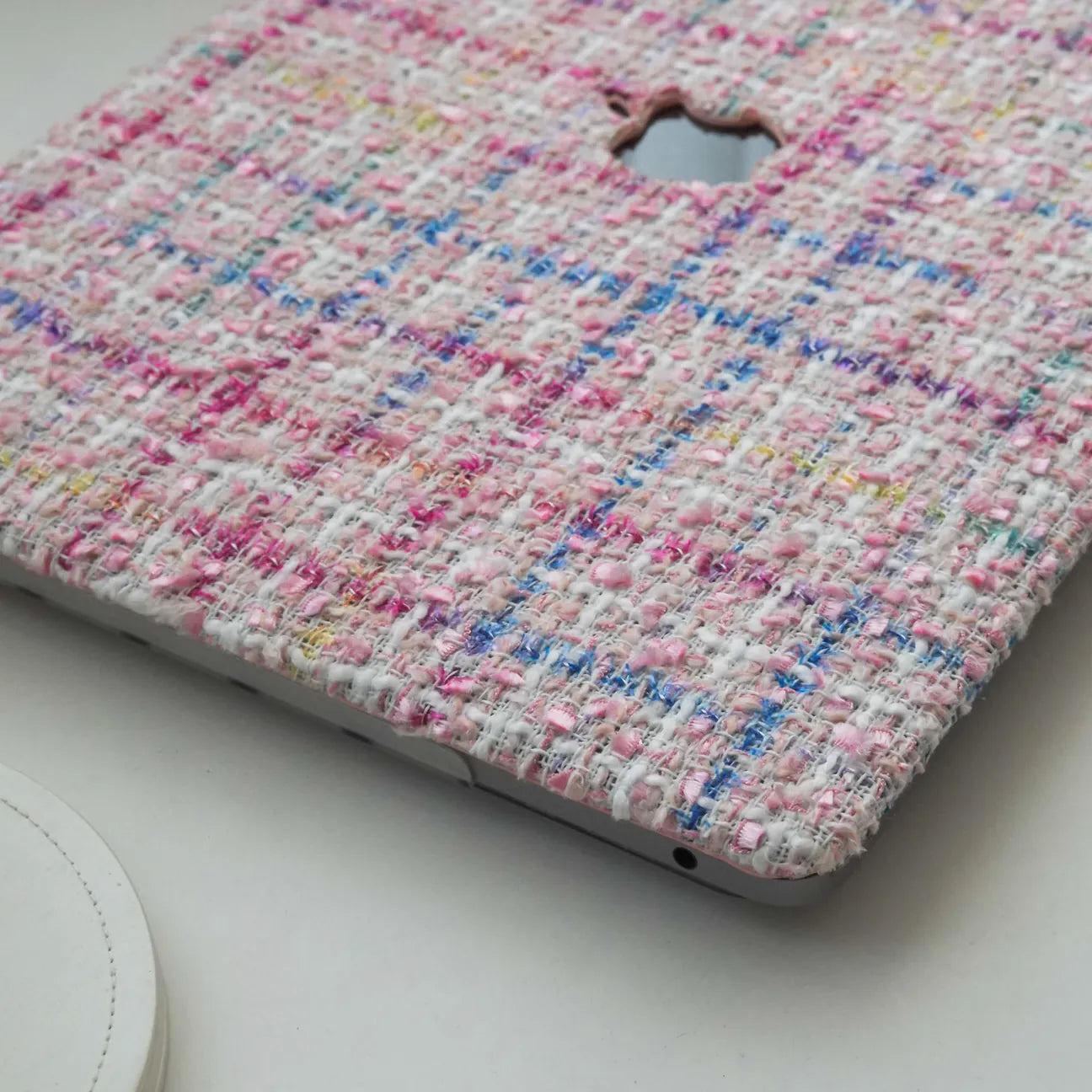 Pink Plain Weave w/ Fancy Yarn Texture Mac Case