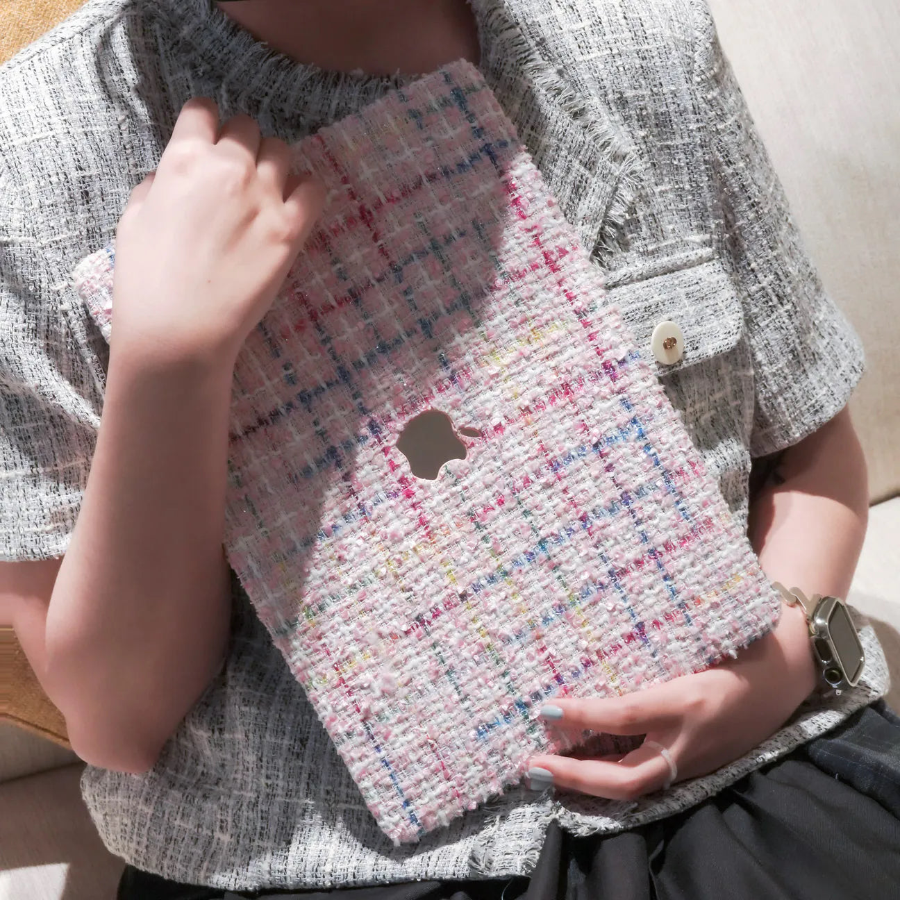 Pink Plain Weave w/ Fancy Yarn Texture Mac Case