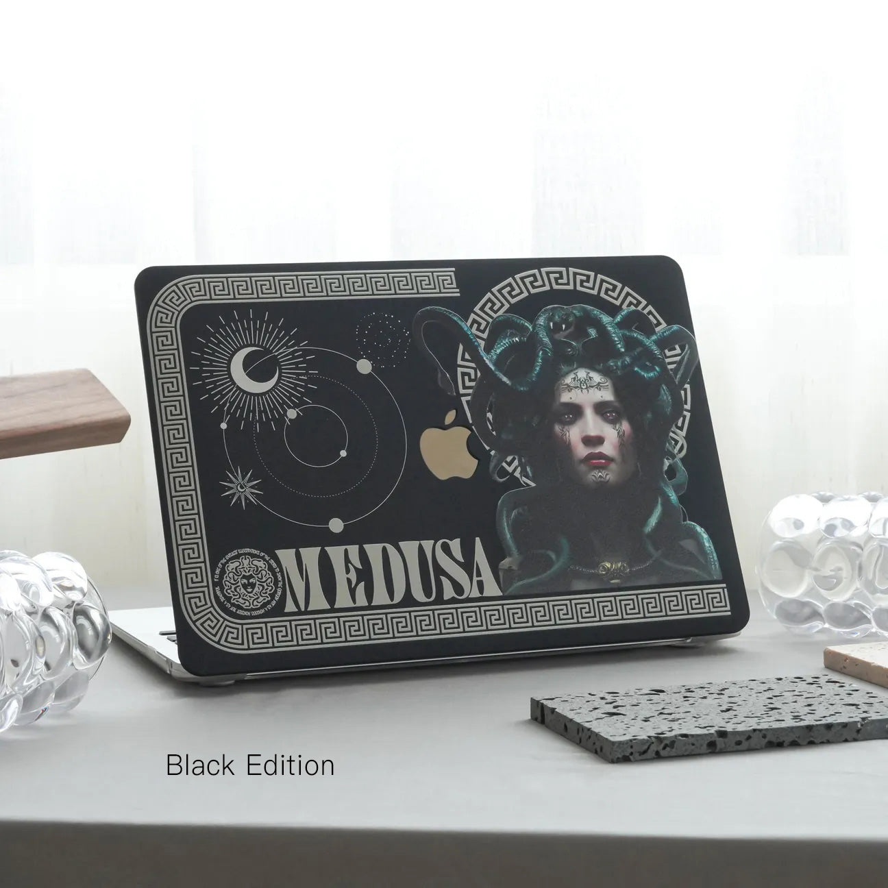 This Is Us Design - Medusa Macbook Case
