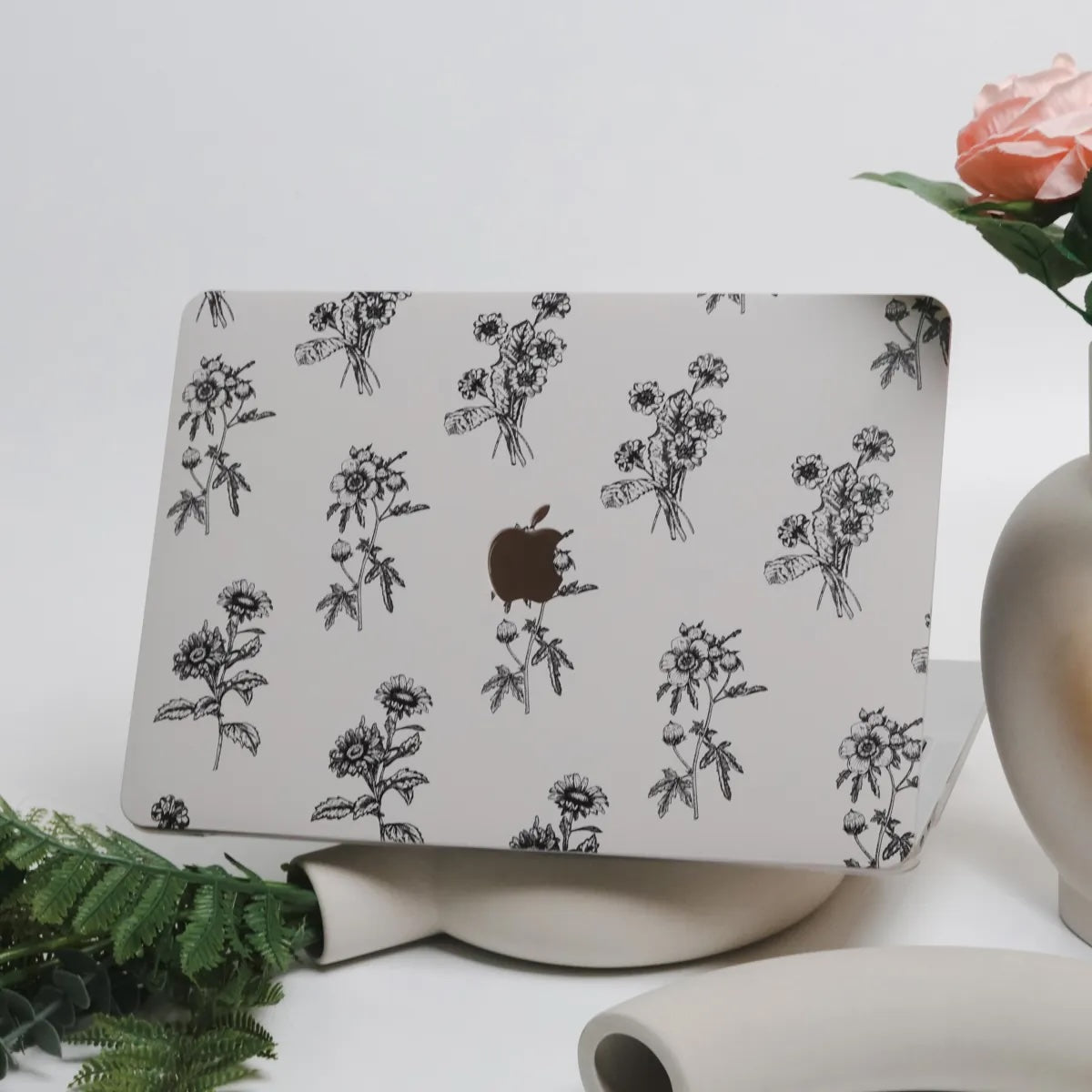 This Is Us Design - Greenhouse Flowers Macbook Case