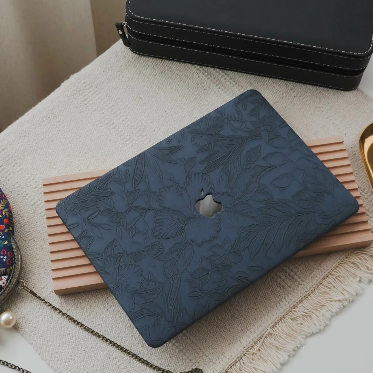 Salvia Blue Embossed Floral Leather Macbook Case