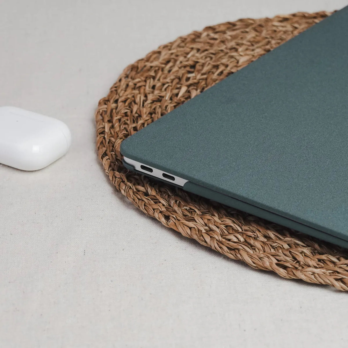 Midnight Green Frosted Macbook Case