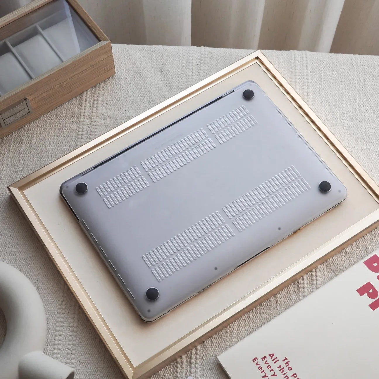 Country Style Embroidered Leather Macbook Case