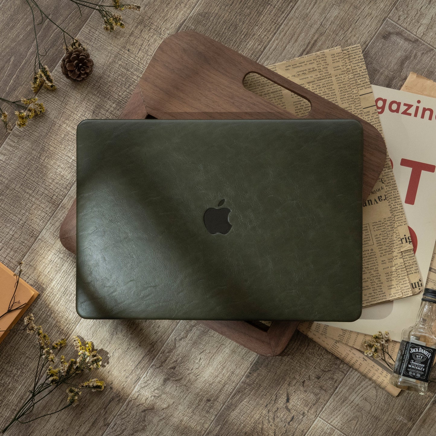 Leather Series: Black and Green Leather Mac Case