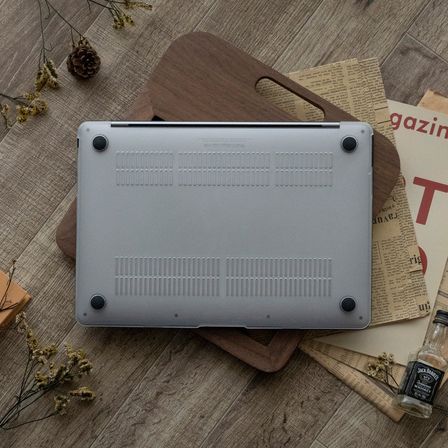 Leather Series: Black and Green Leather Mac Case