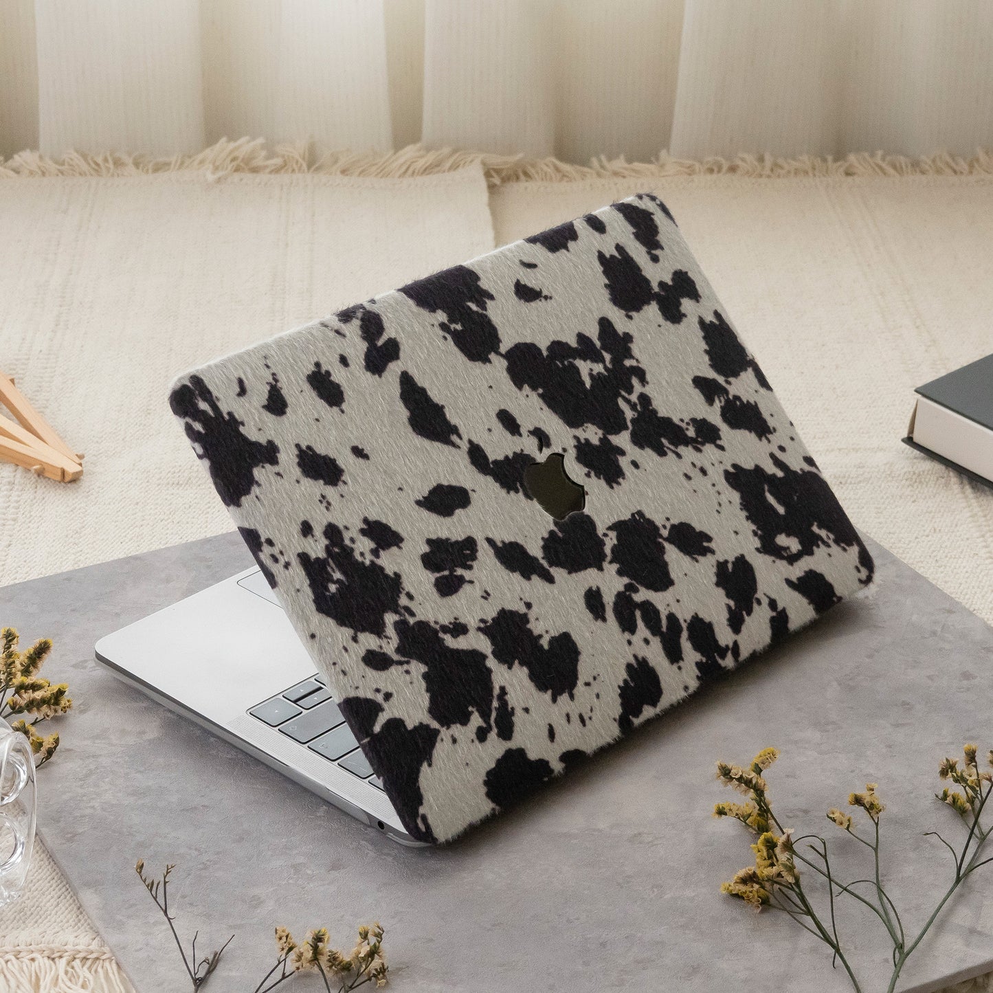 Leather Series ♾ Black and White Cow Pattern Mac Case